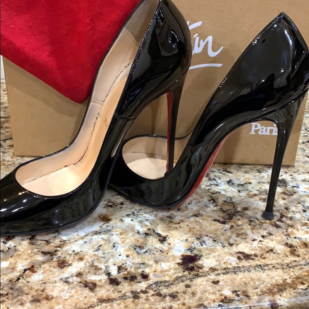 Christian Louboutin Pointed toe